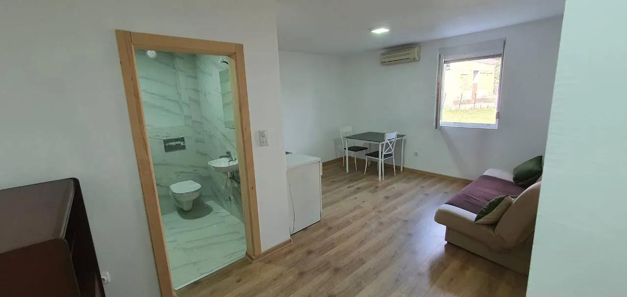 Аренда гарсоньеры Вождовац Яинци 280 EUR