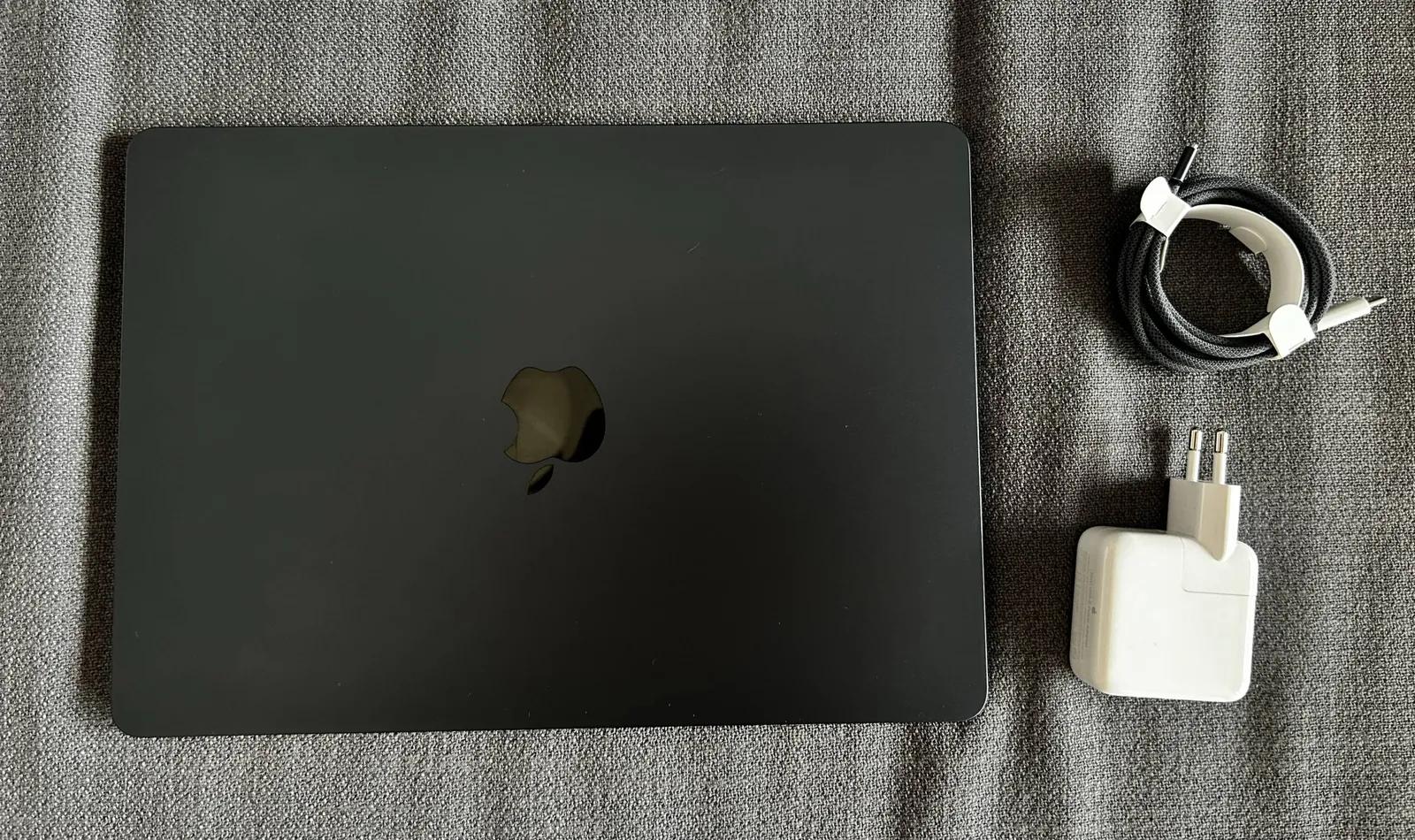 MacBook Air 13 16Gb 256Gb