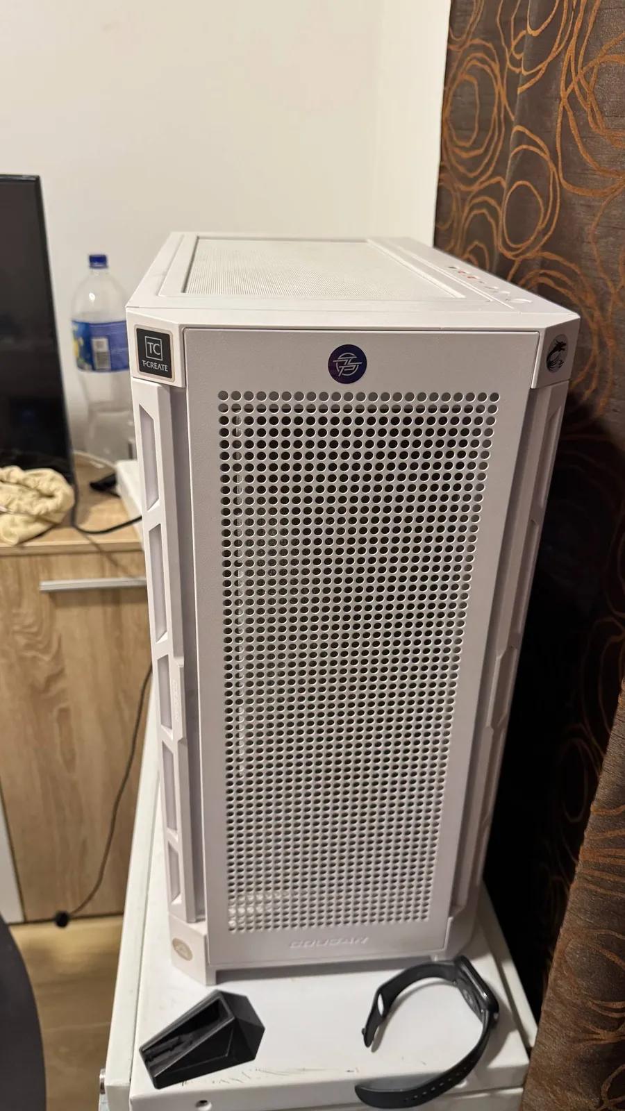 Игровой ПК Ryzen 9 7900 RTX 4070 32GB 1600€