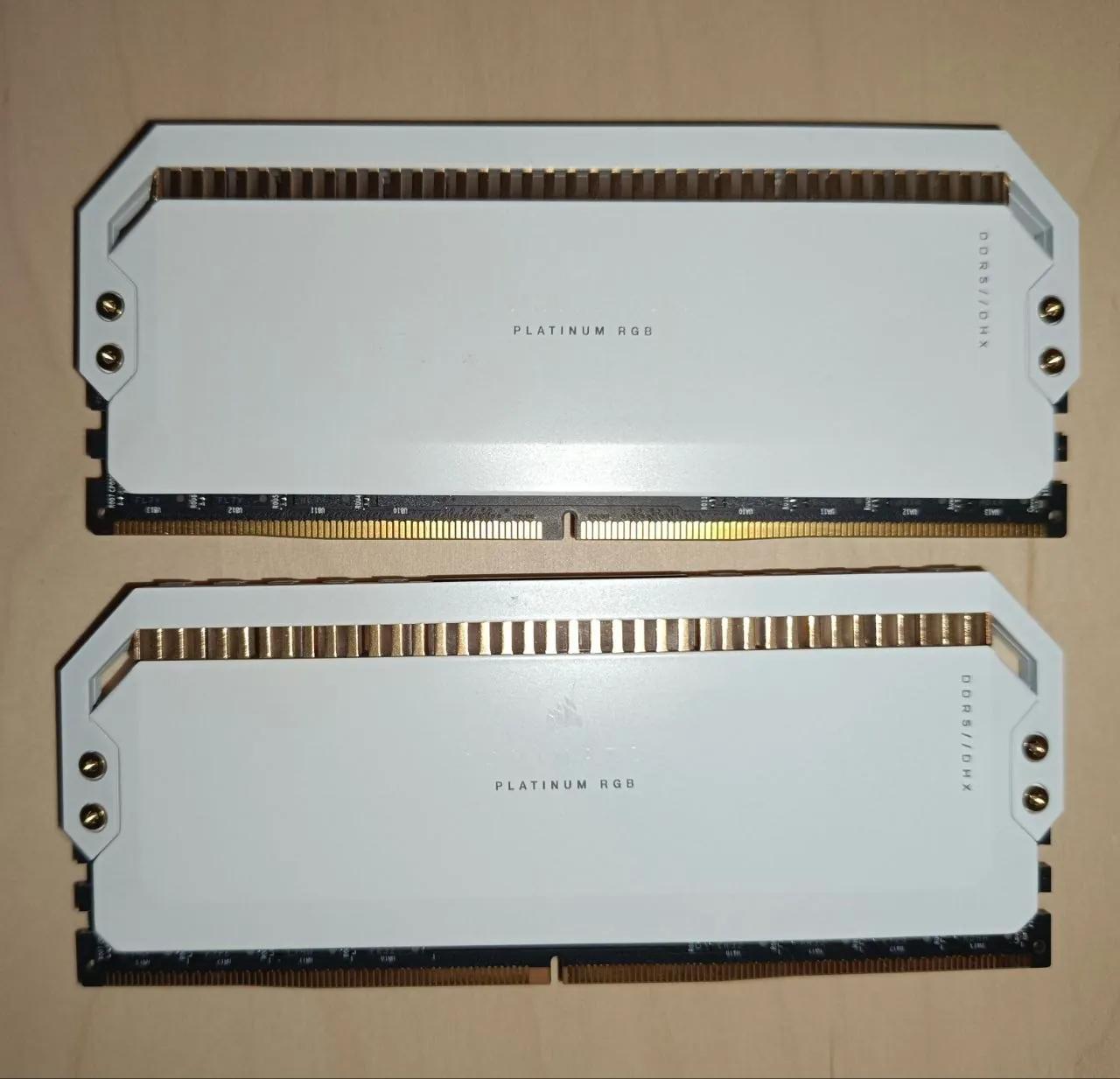 Corsair Dominator Platinum RGB 64GB DDR5