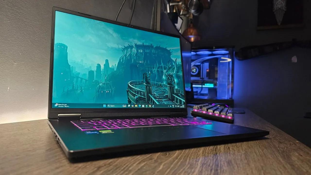 Игровой ноутбук Gigabyte A16 CTH RTX 5050 i7 16GB
