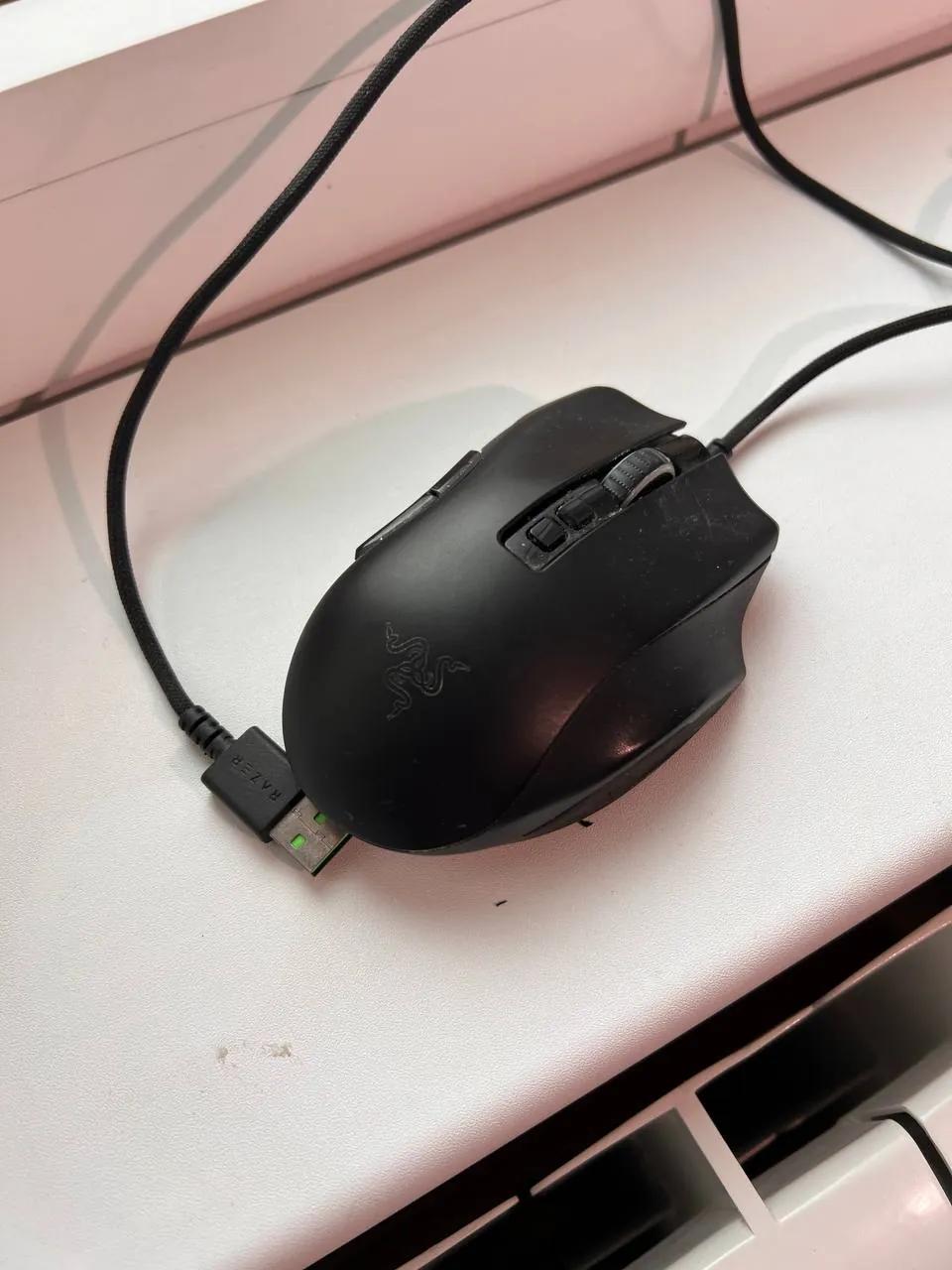 Мышь Razer Naga Pro беспроводная игровая