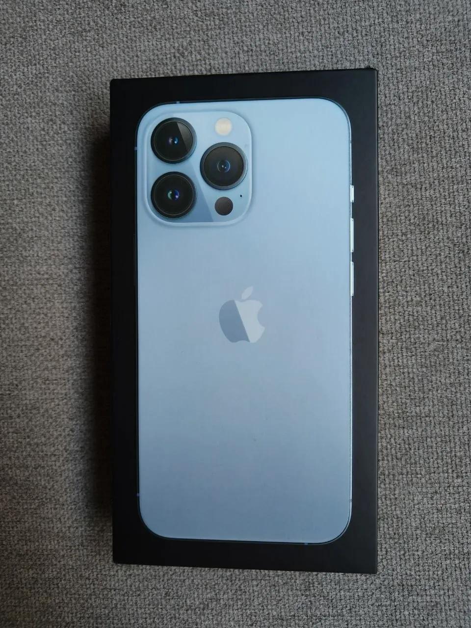 iPhone 13 Pro 256GB Sierra Blue