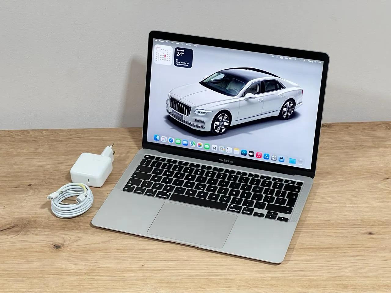 MacBook Air 13 M1 + MacBook Pro 13 M1 ×2 Земун
