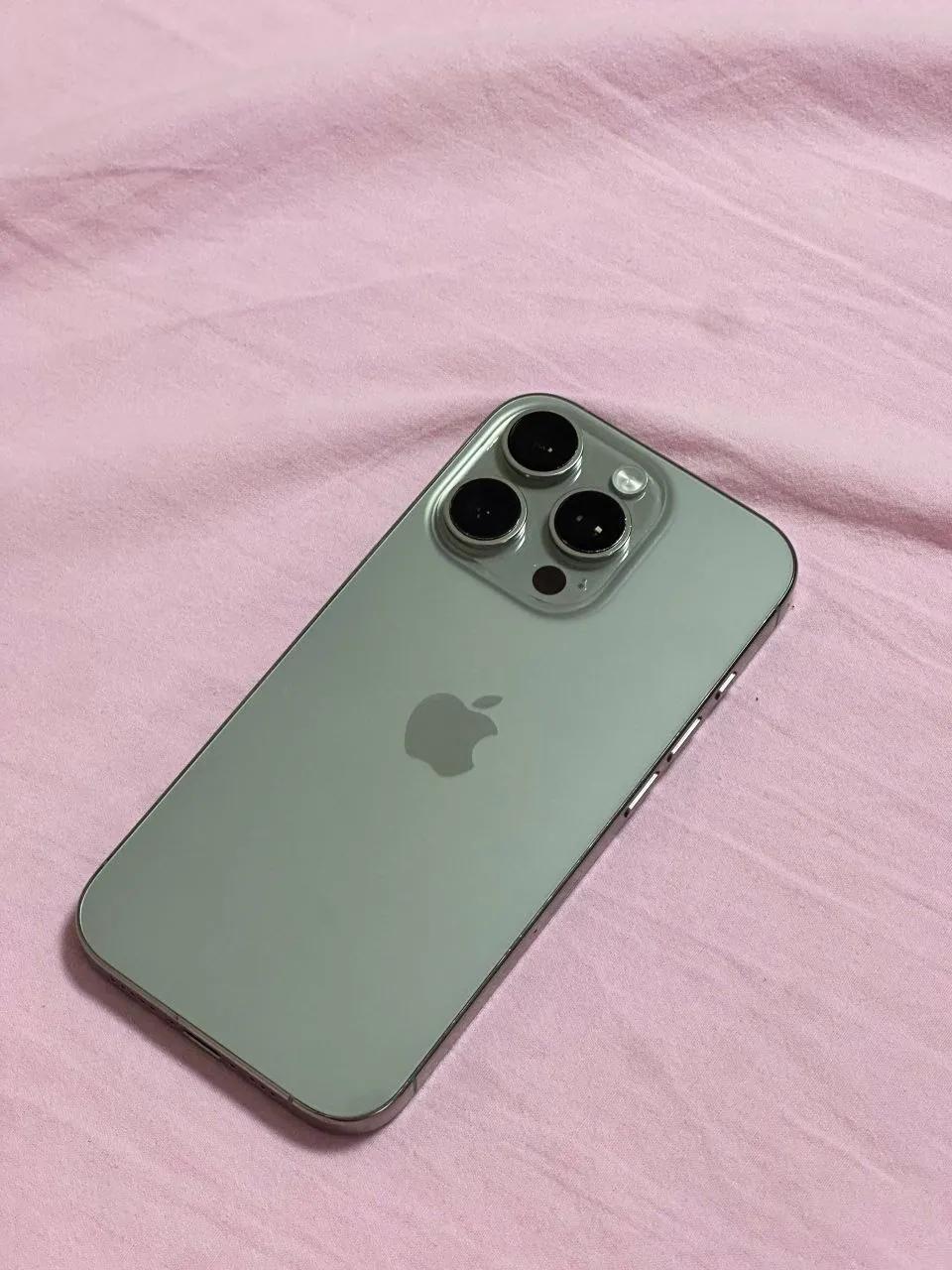 IPhone 16 Pro 128 ГБ аккумулятор 89%
