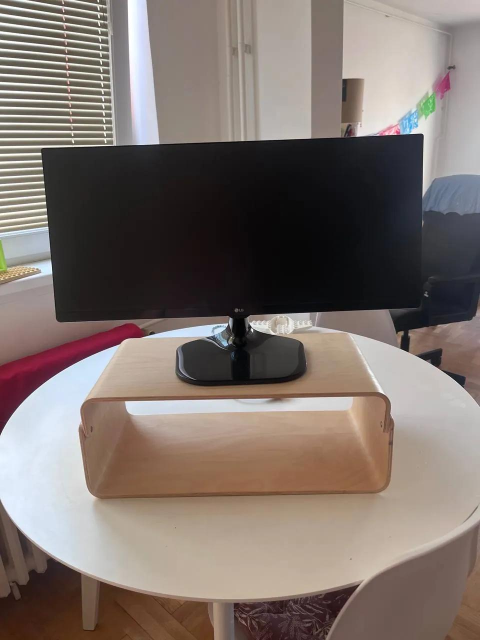 Подставка IKEA Vattenkar под монитор 52×26 см Белград