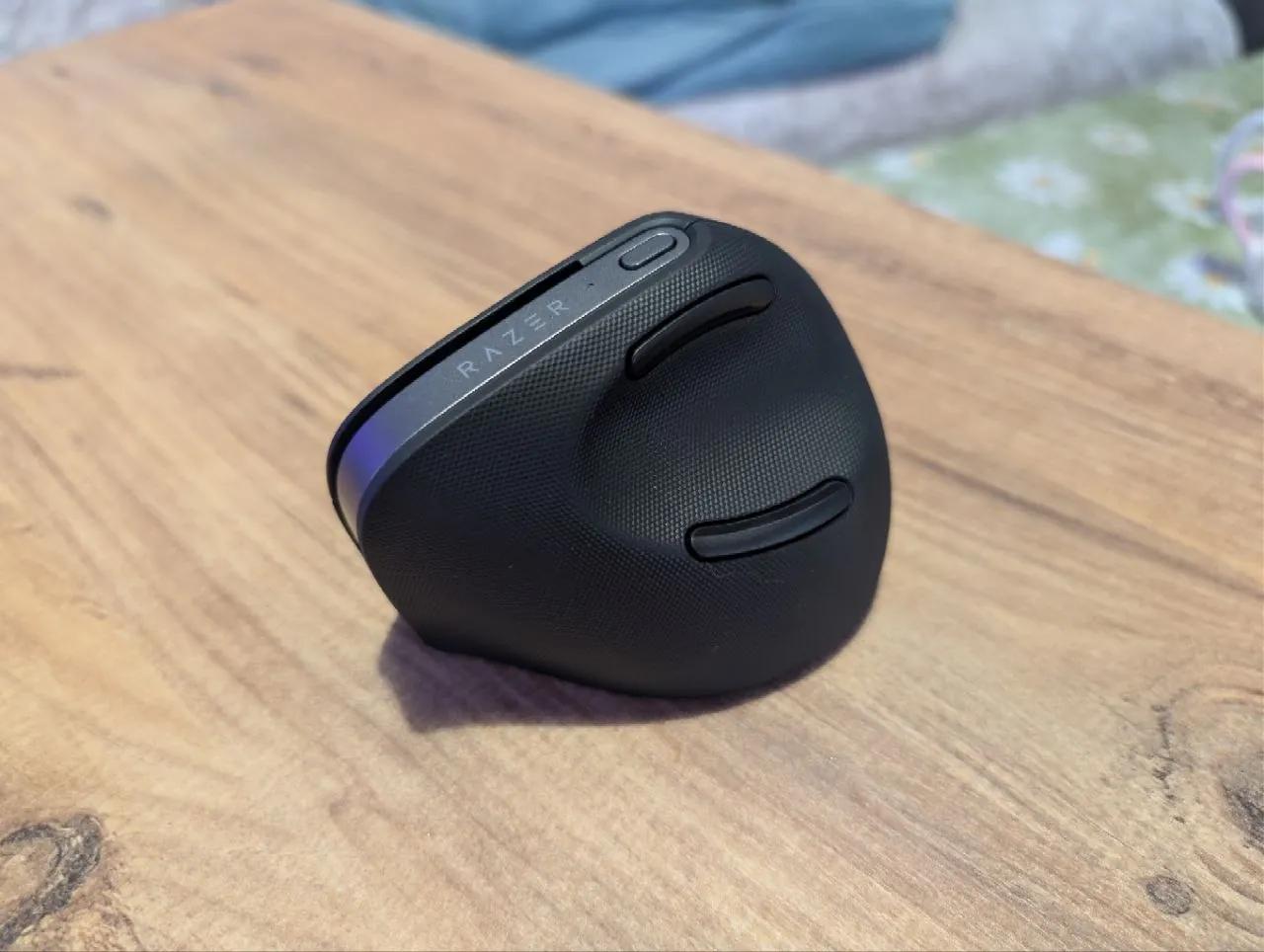 Мышь Razer Pro Click v2 вертикальная гарантия 2 года