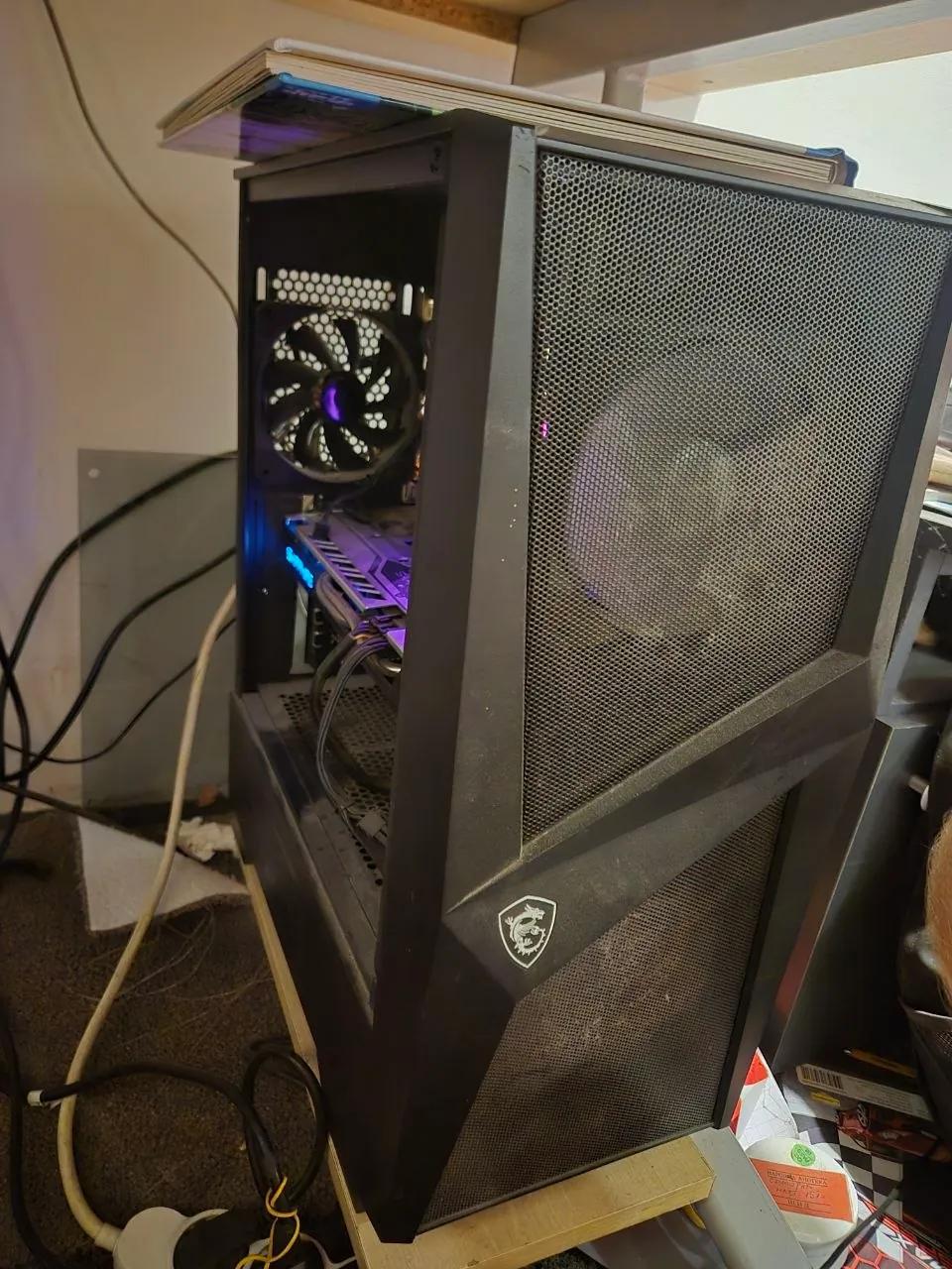 Игровой ПК Ryzen 5 5500 RX 580 8 ГБ без SSD Белград