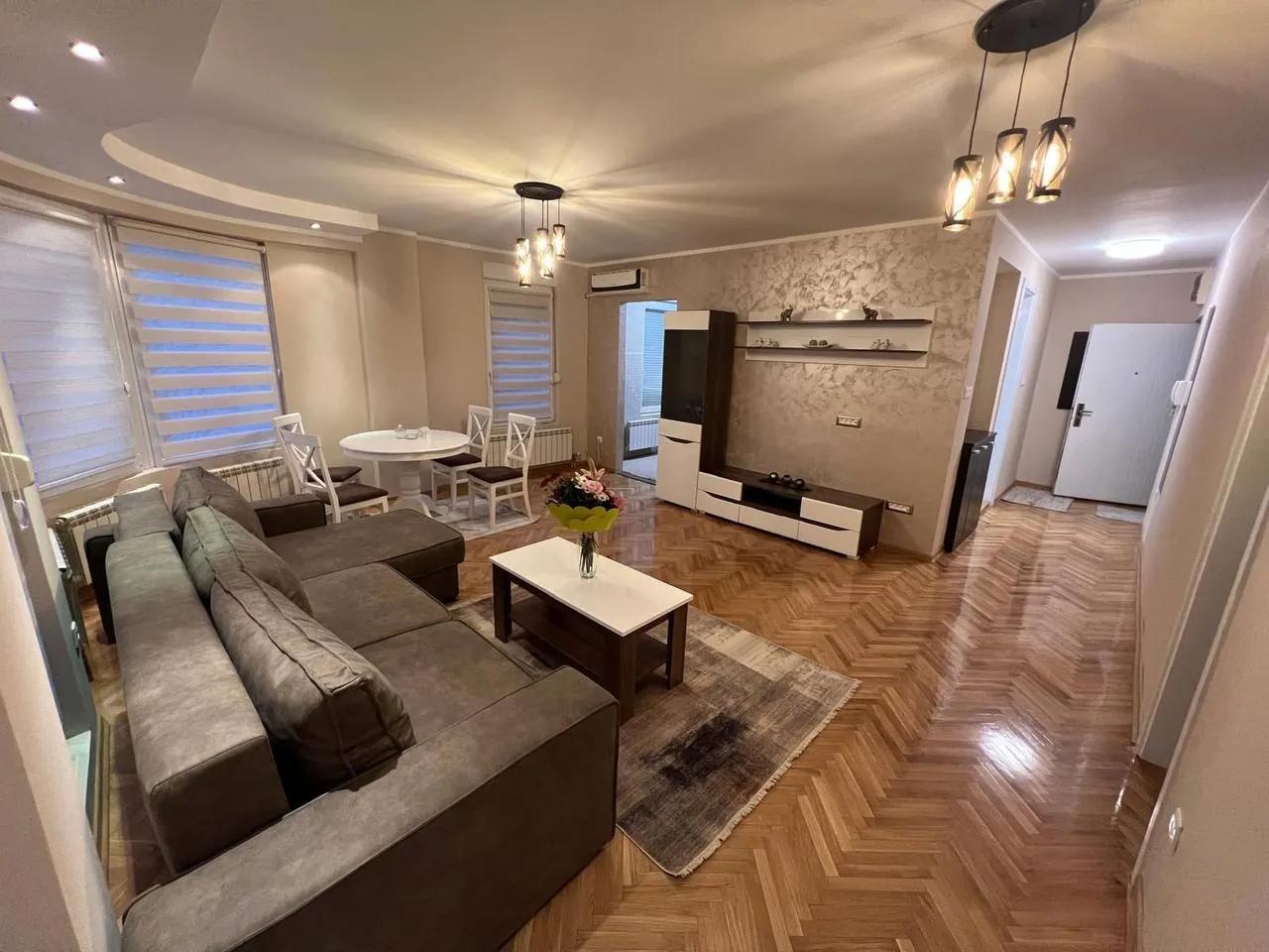 Квартира 2к 63м² Стари Град Таковска 35 аренда