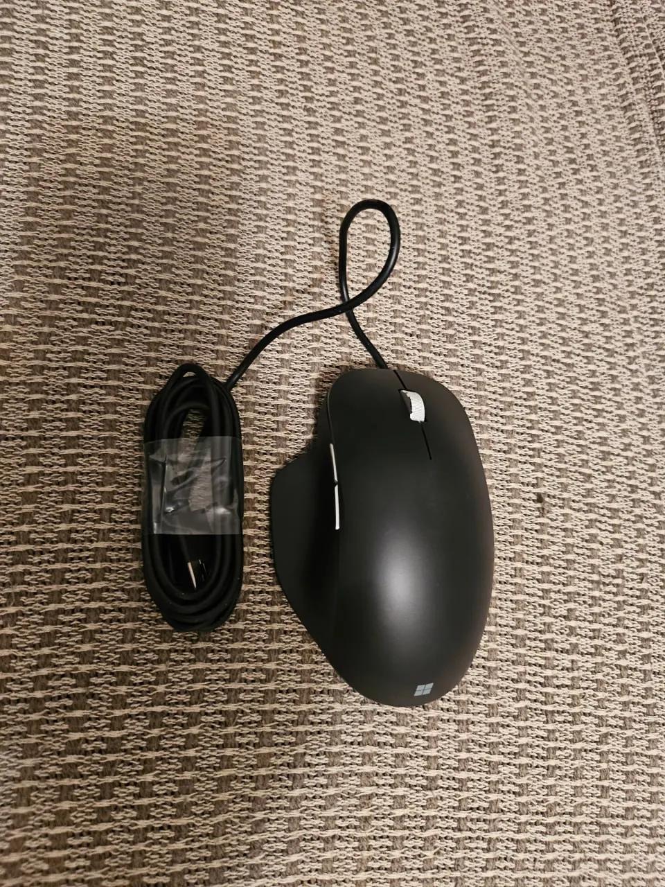 Мышь Microsoft Ergonomic Mouse RJG-00001 новая Белград