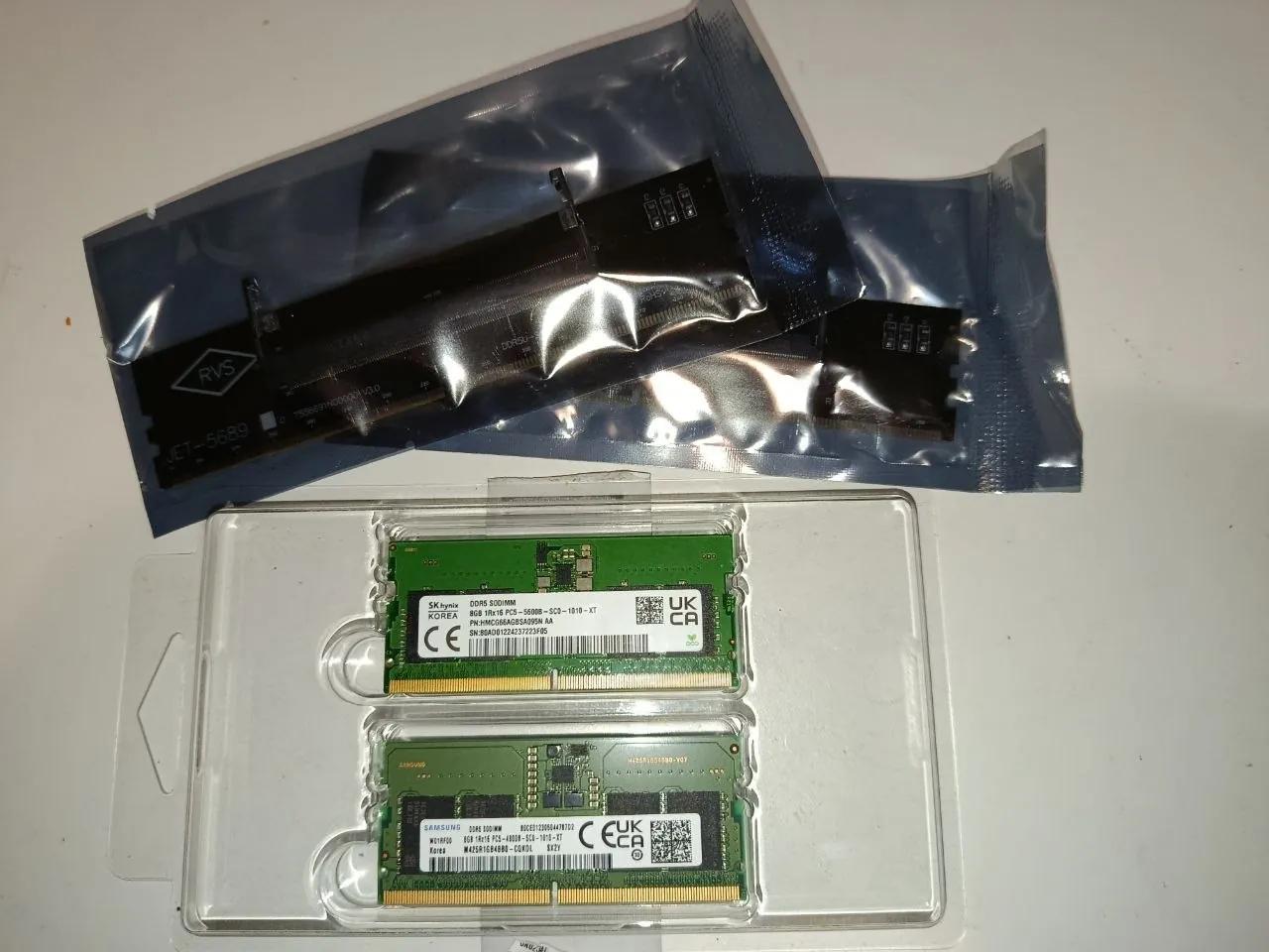 Оперативная память DDR5 SO-DIMM 8 ГБ Samsung и Hynix