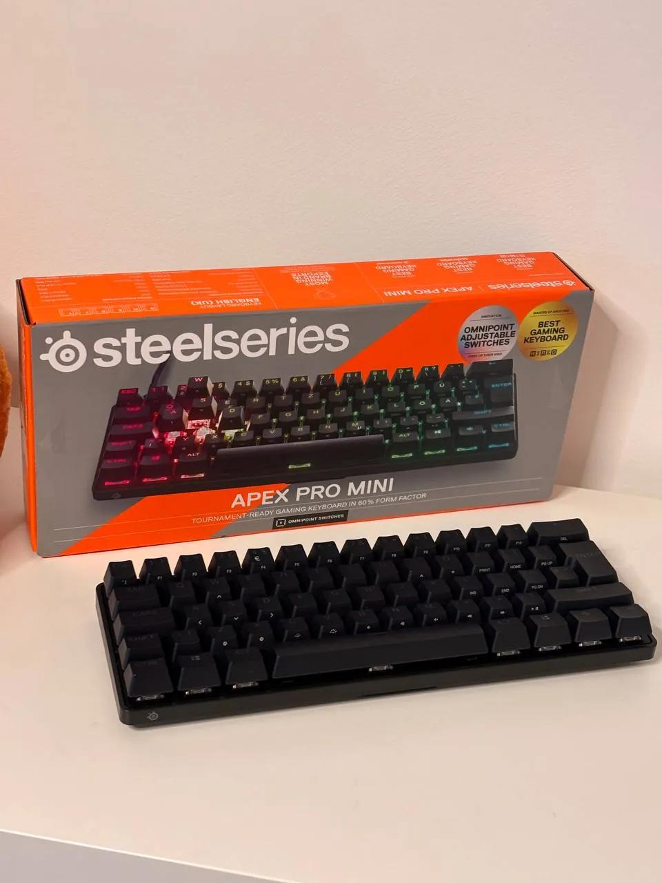 Клавиатура SteelSeries Apex Pro Mini игровая