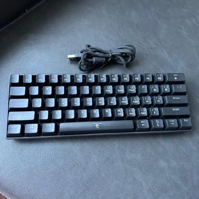 Игровая клавиатура White Shark Shinobi и мышь FreeWolf