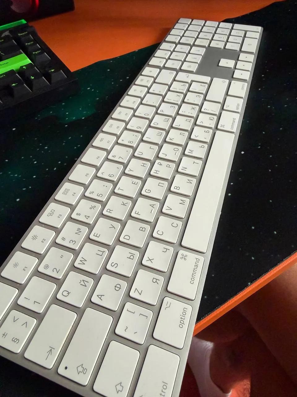 Apple Magic Keyboard A1843 RU с цифровым блоком