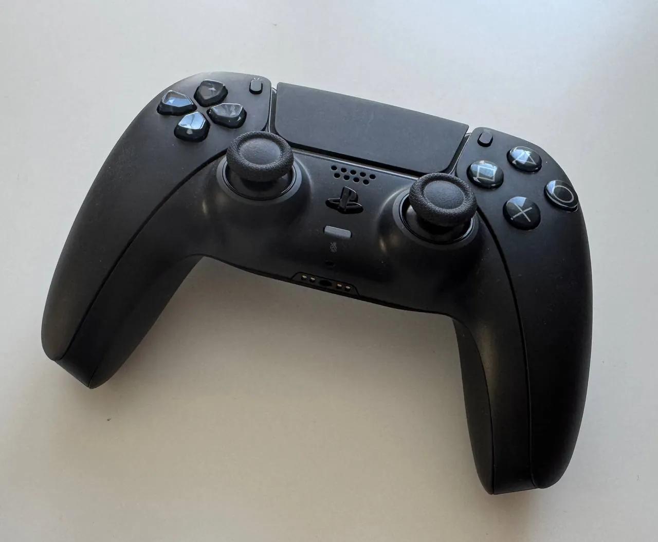 Геймпад DualSense PS5 чёрный как новый
