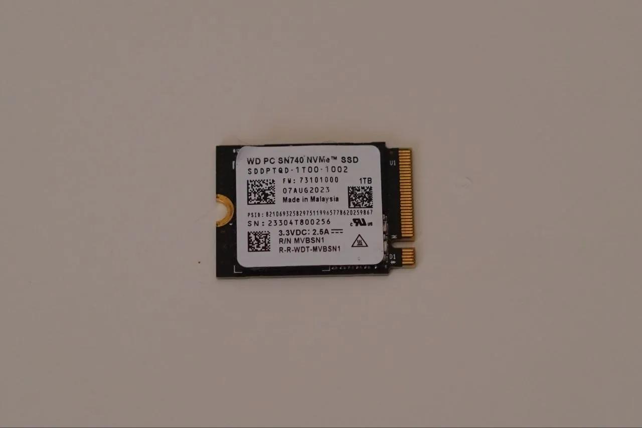 SSD NVMe WD 1TB и Kioxia 256GB Белград