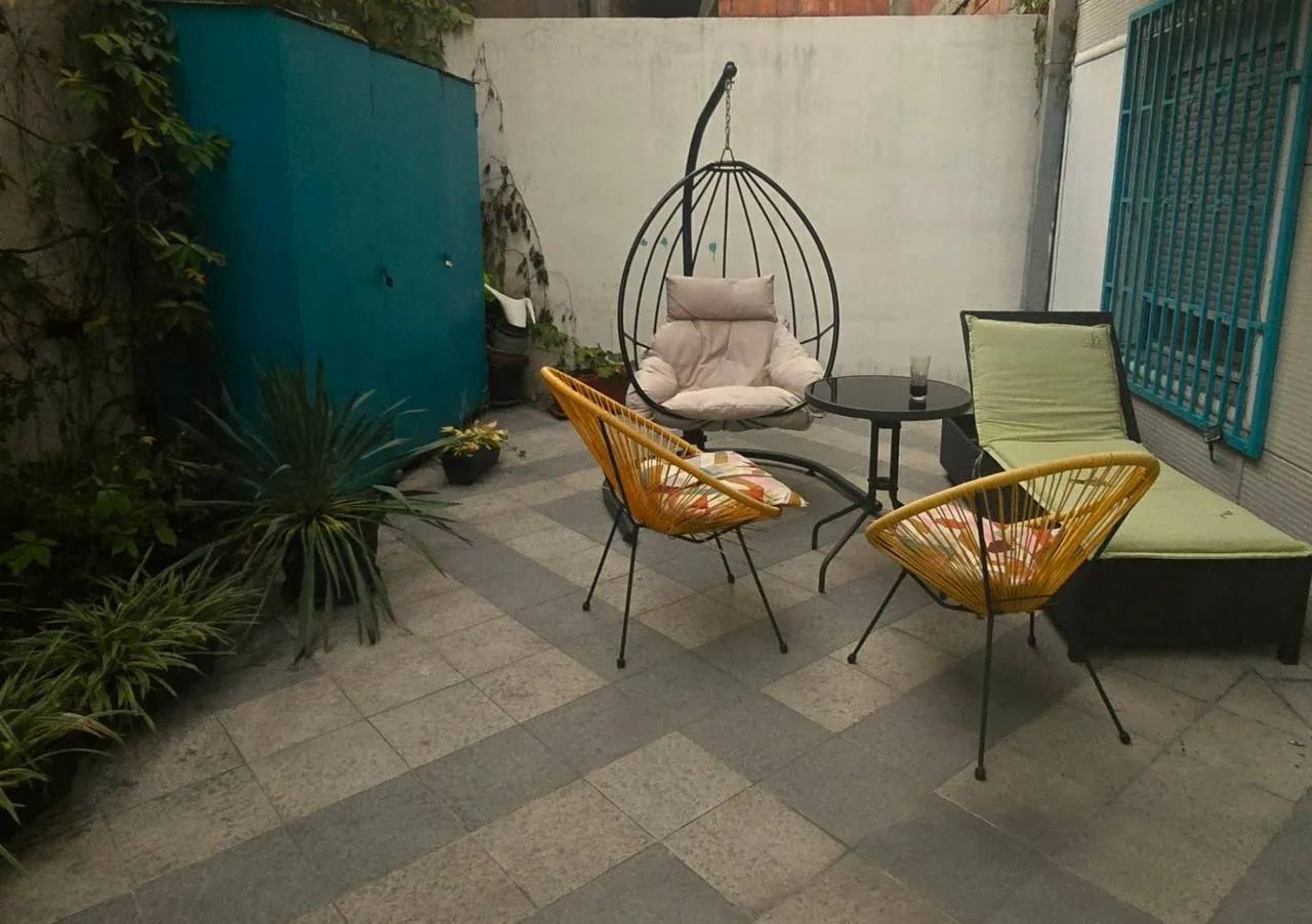 Трёхкомнатная квартира 60 м² Звездара