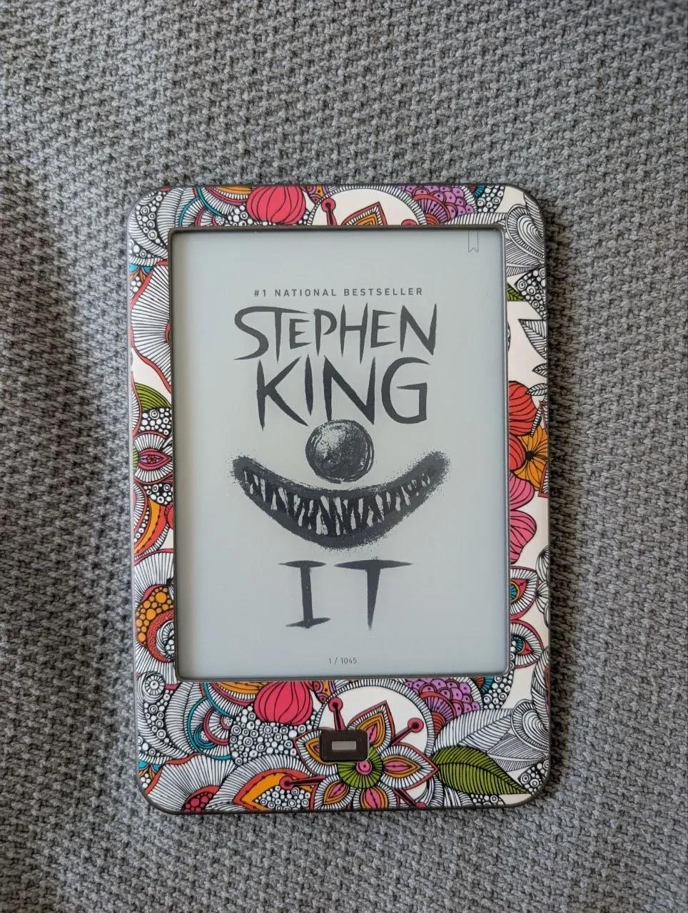 Электронная книга Tolino Shine с подсветкой