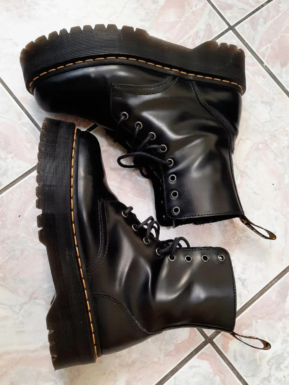 Мужские ботинки Dr.Martens размер 42 Суботица
