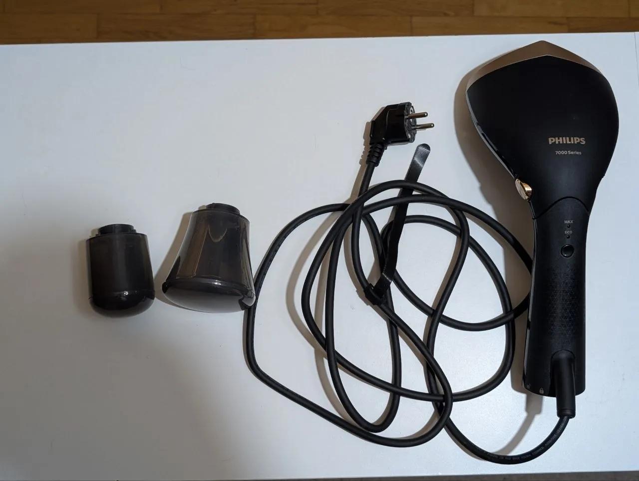 Отпариватель вертикальный Philips STH7060/80 Новый Белград