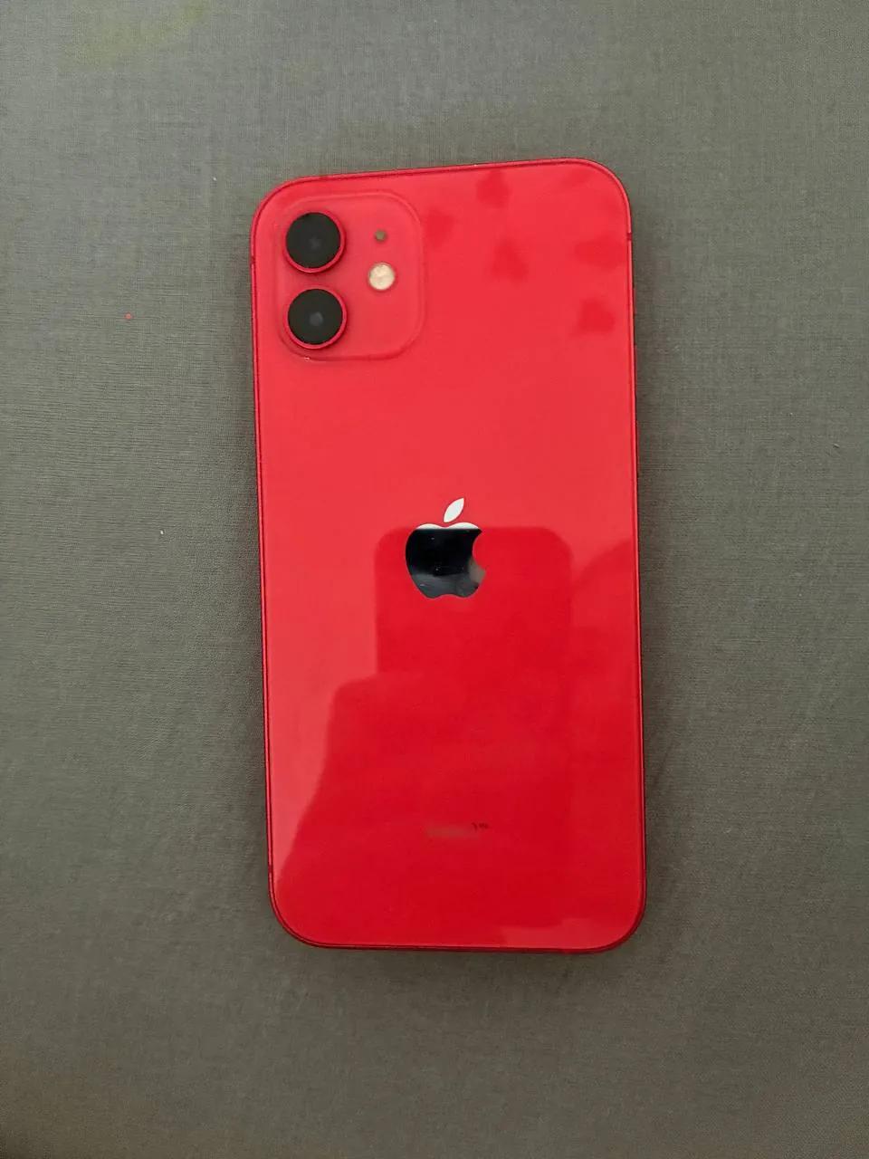 IPhone 12 64 ГБ коралловый без царапин Белград
