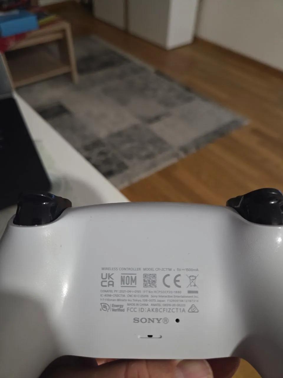 Геймпад DualSense для PlayStation 5