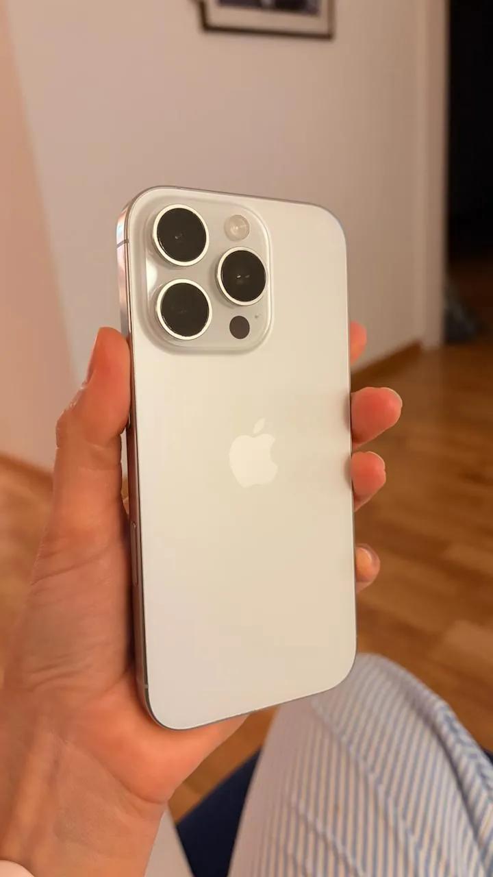 IPhone 16 Pro 128 ГБ White Titanium
