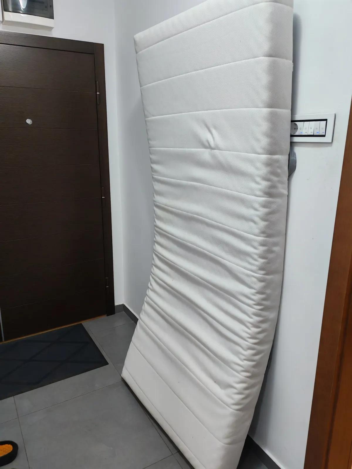 Матрас IKEA 90×200 и тонкий матрас Новый Белград