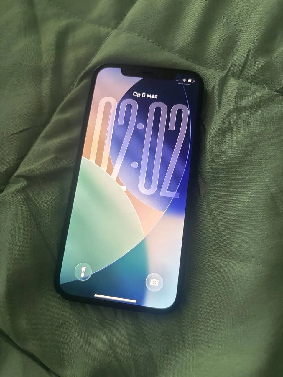 iPhone 12 128gb