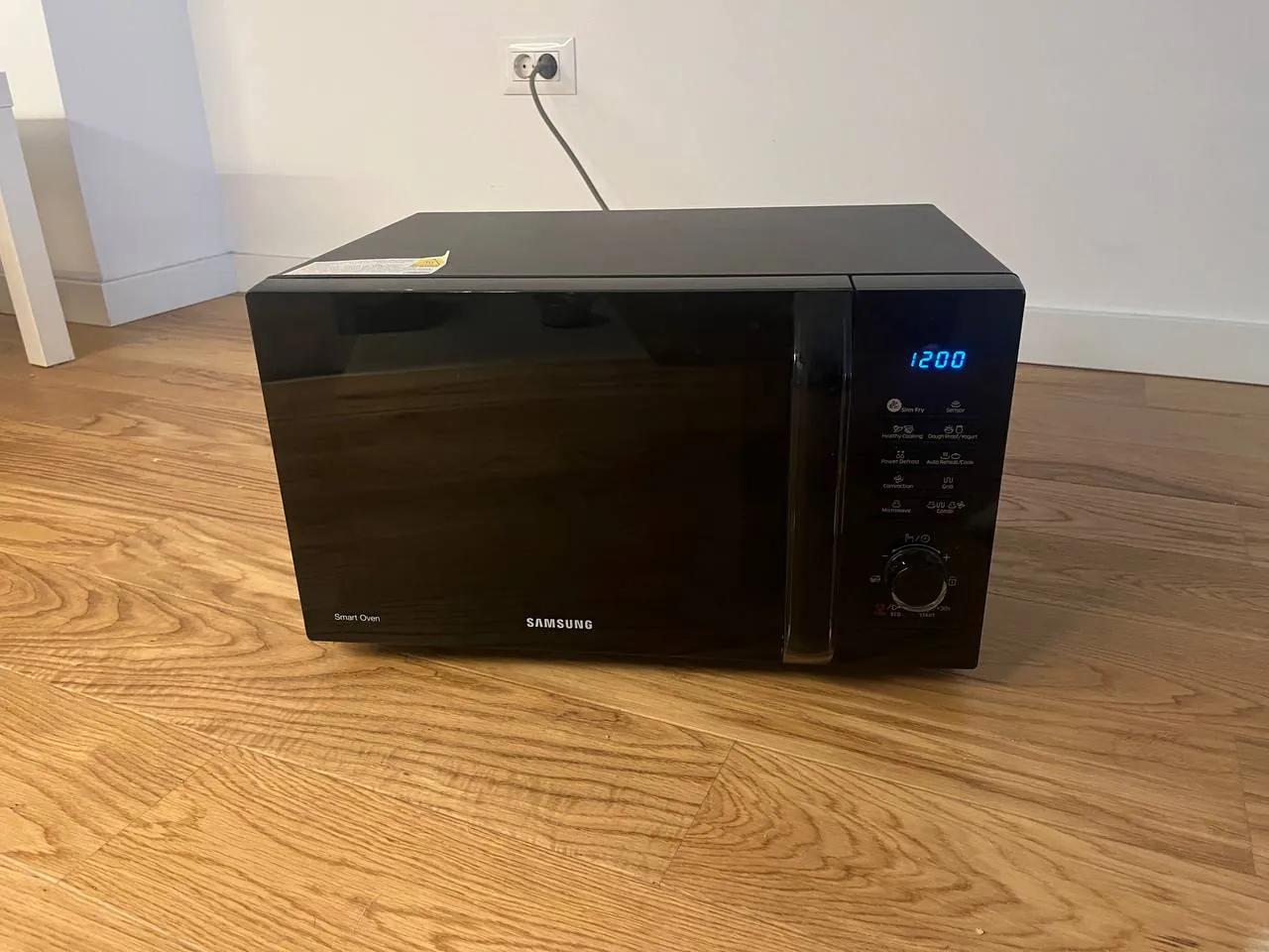 Микроволновка Samsung Smart Oven MC28H5135CK 28 л