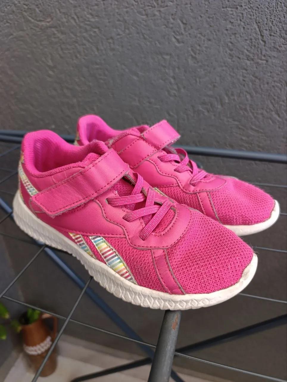 Кроссовки Reebok размер 34