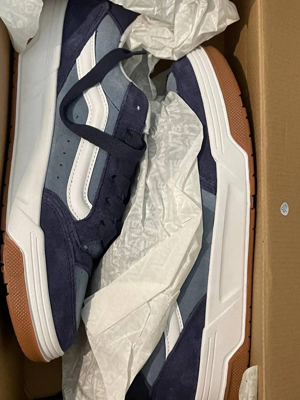 Кроссовки Vans Hylane размер EU 43