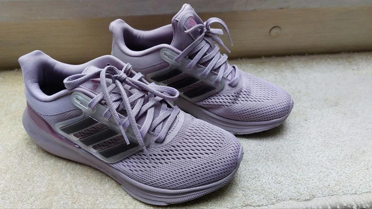 Женские кроссовки Adidas и лоферы кожаные размер 39