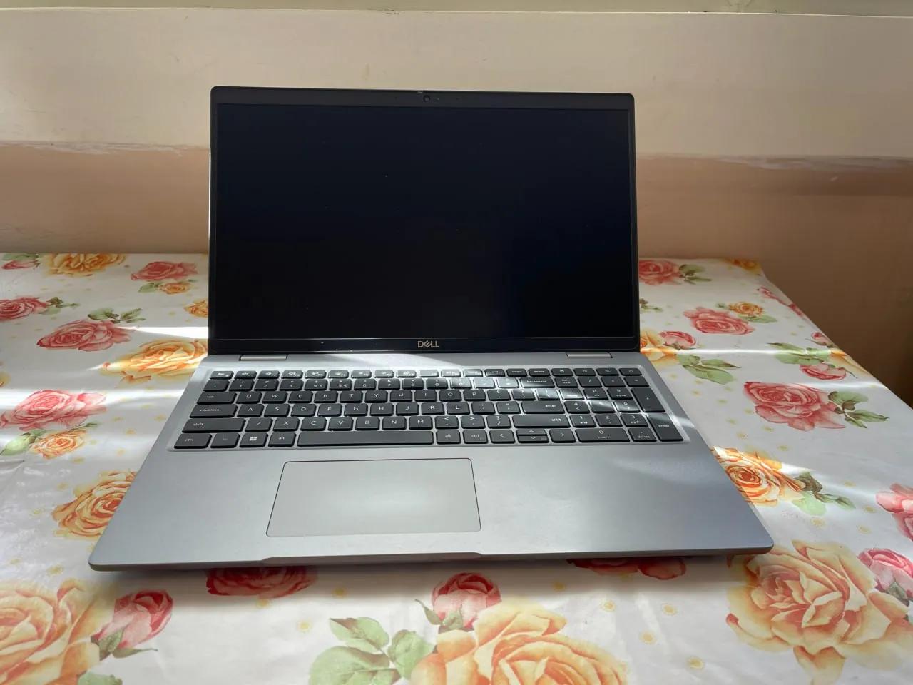 Ноутбуки Dell Precision 3580 и 3570 рабочие станции Земун