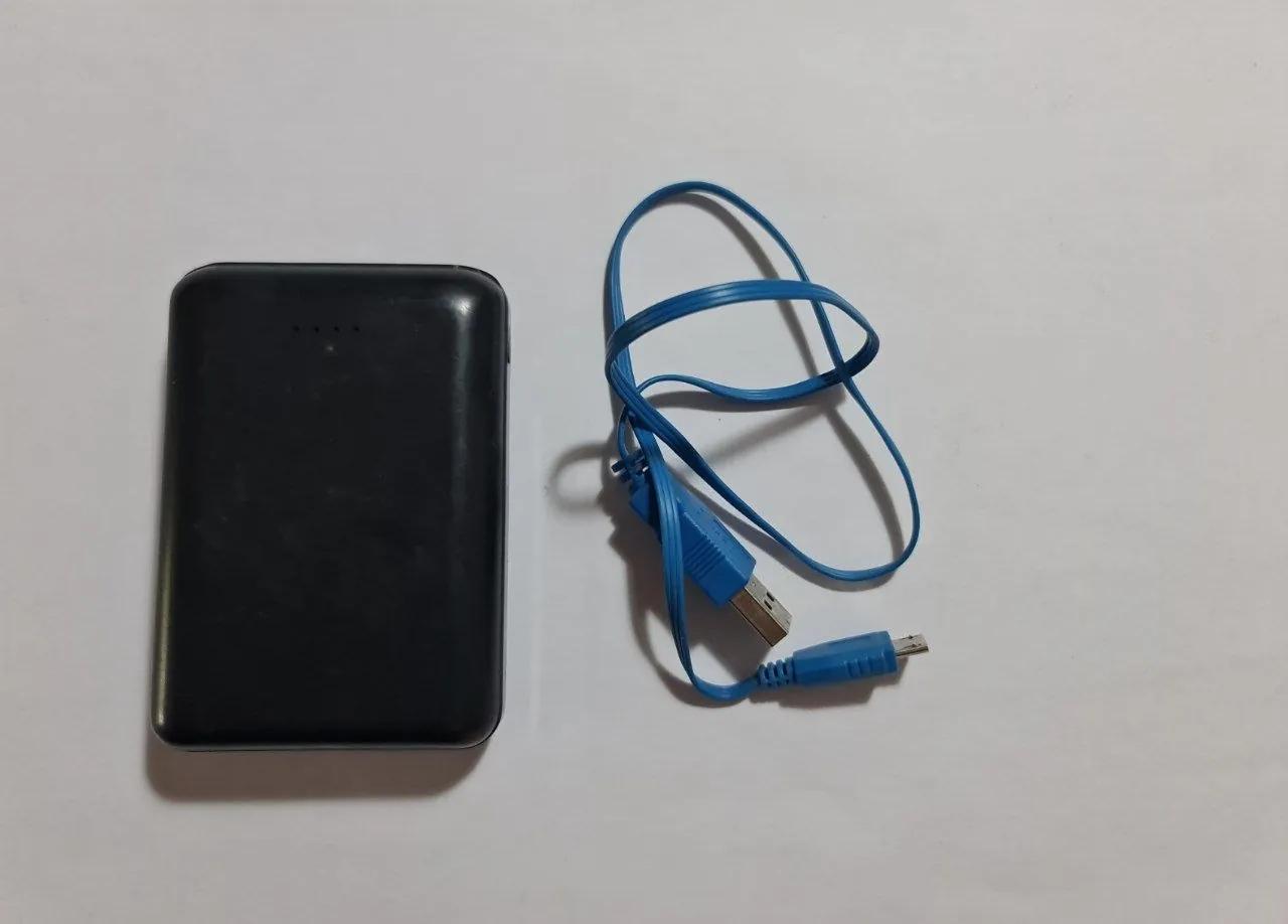 Powerbank с зарядным шнуром Нови-Сад