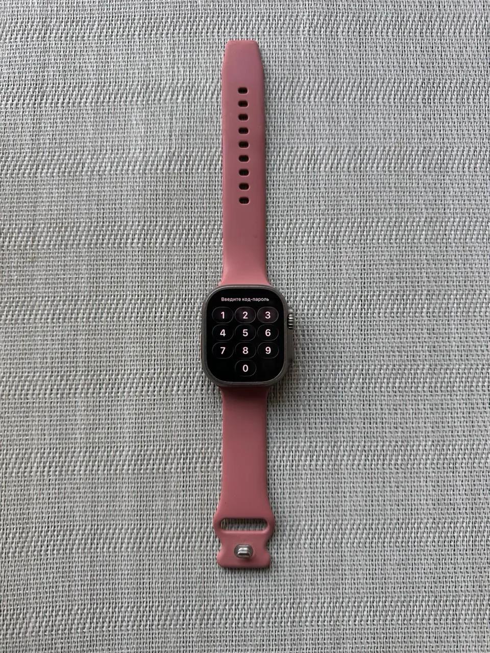 Apple Watch Ultra 49 мм с ремешками
