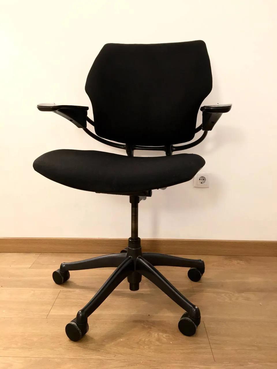 Кресло Humanscale Freedom Office Земун