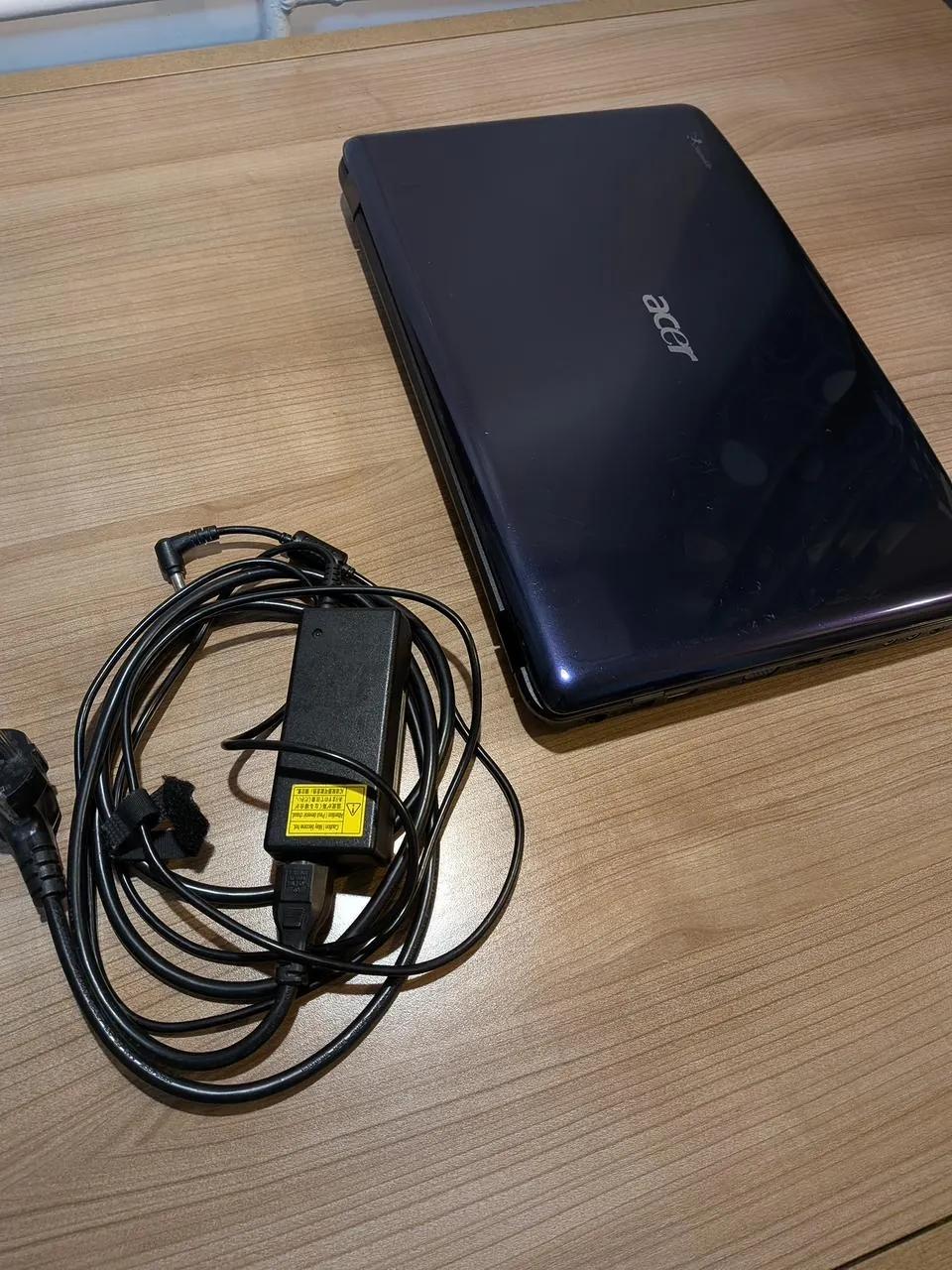 Ноутбук Acer Aspire i3 и аксессуары Врачар