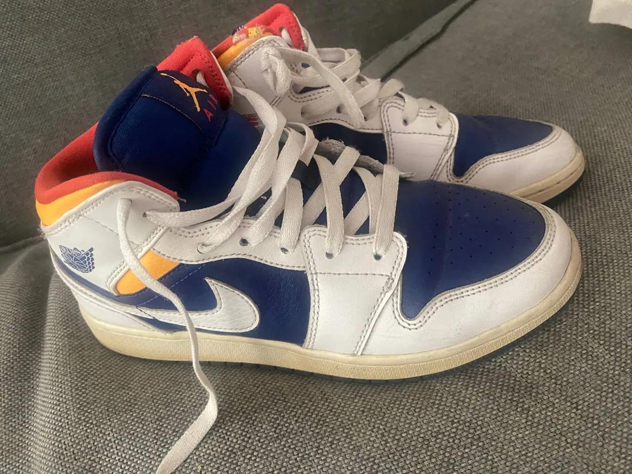 Кроссовки Nike Air Jordan размер 39