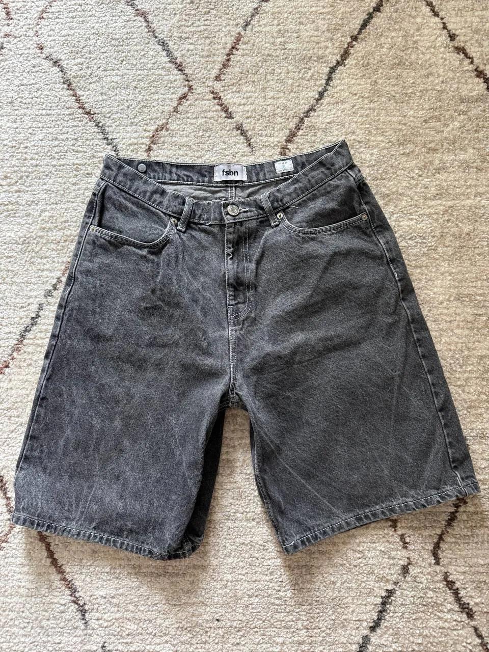 Мужская одежда Zara Levi's Adidas Puma и другие Белград