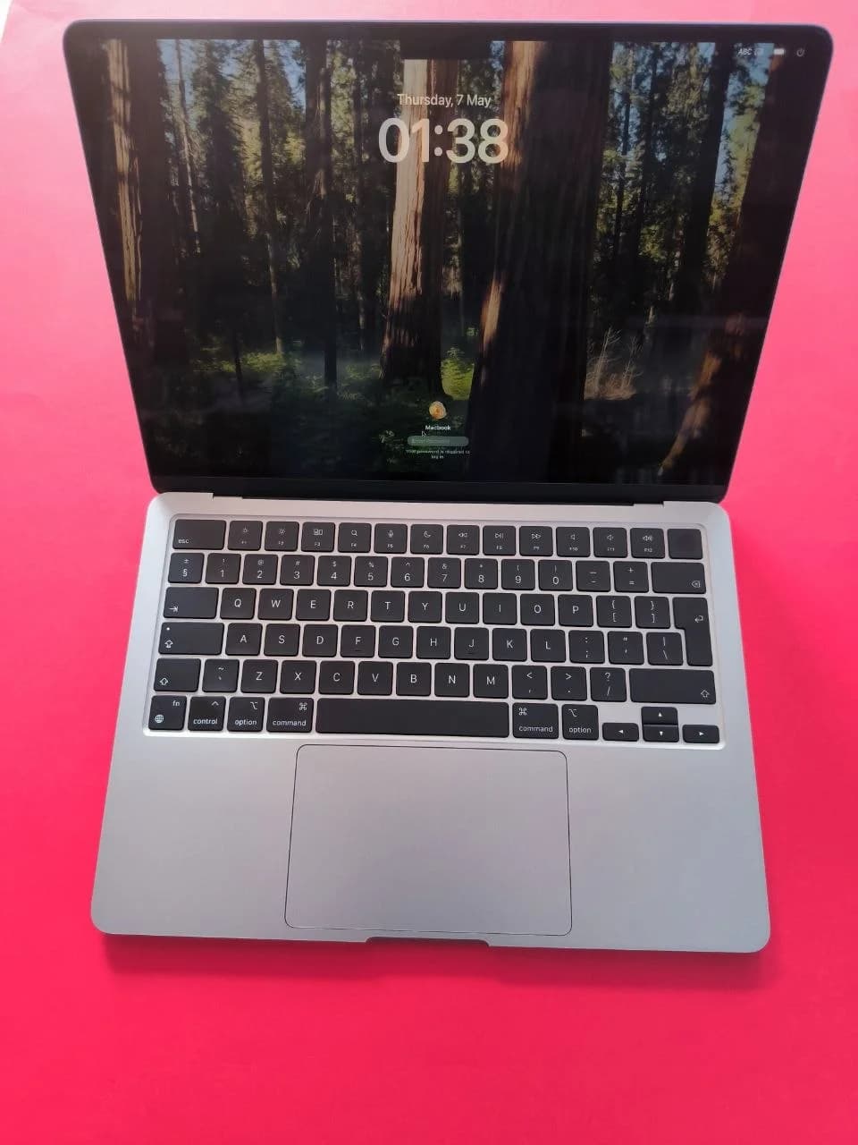 MacBook Air 13 M3 2024 8 256