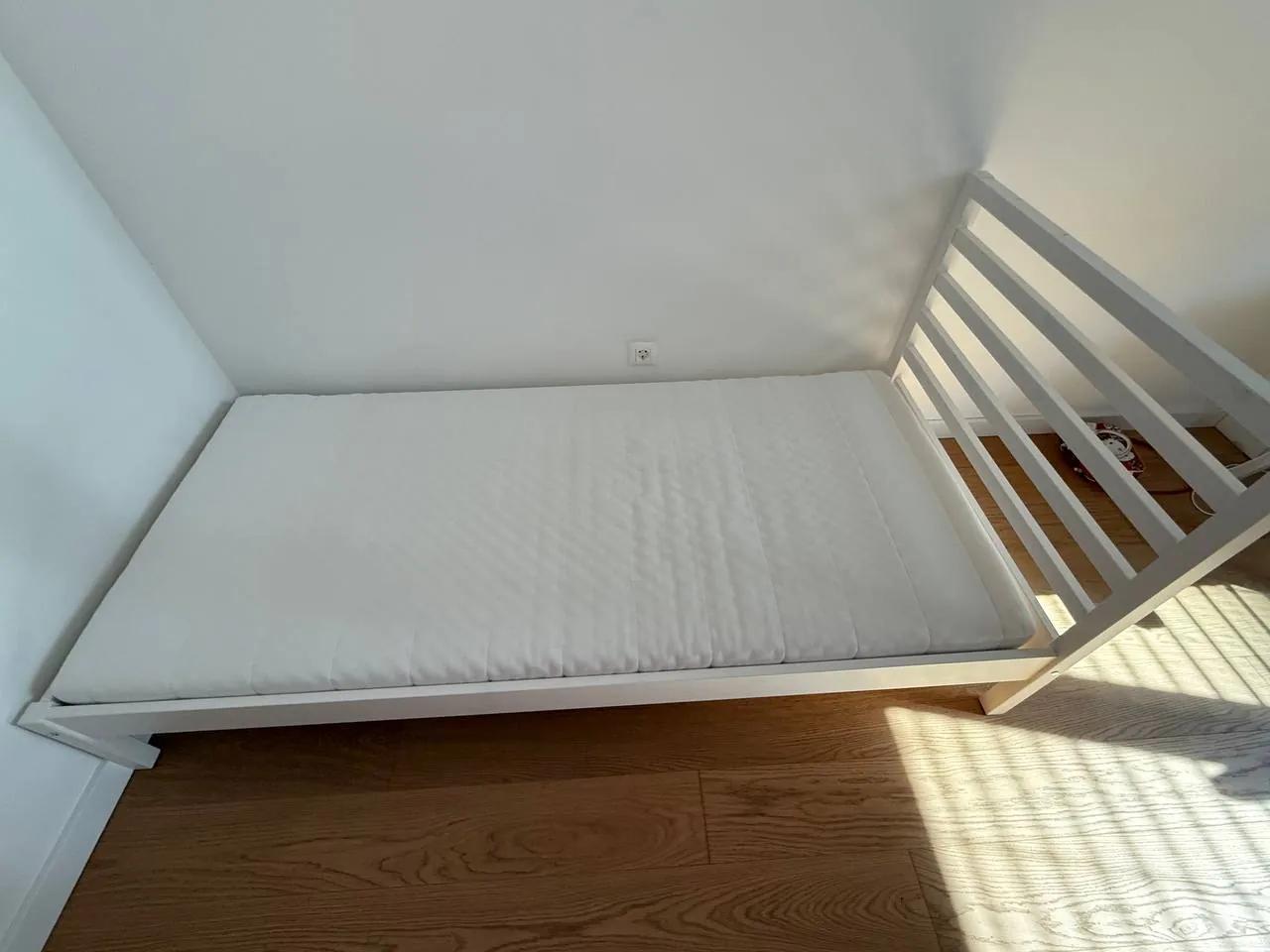 Кровать IKEA б/у менее года Дорчол