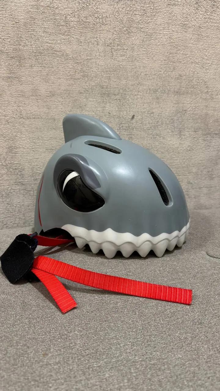 Детские велошлемы Ked и Crazy Safety с маячком 49–55 см