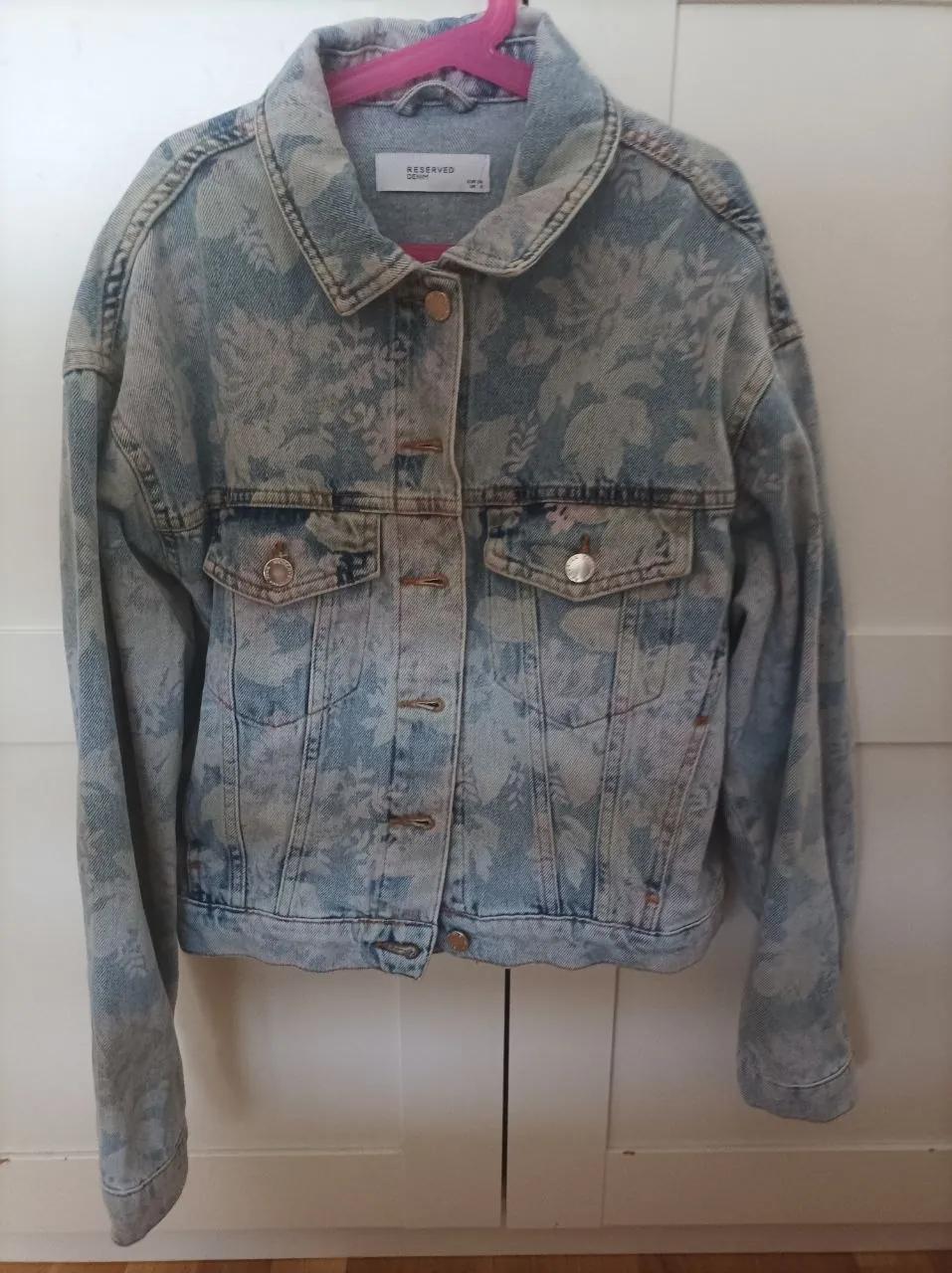 Женские куртки Reserved Zara H&M размер S