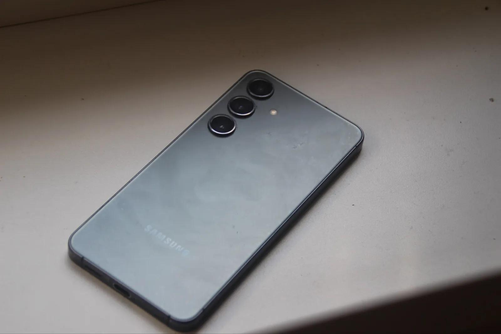 Samsung Galaxy S24 Белград Zvezdara