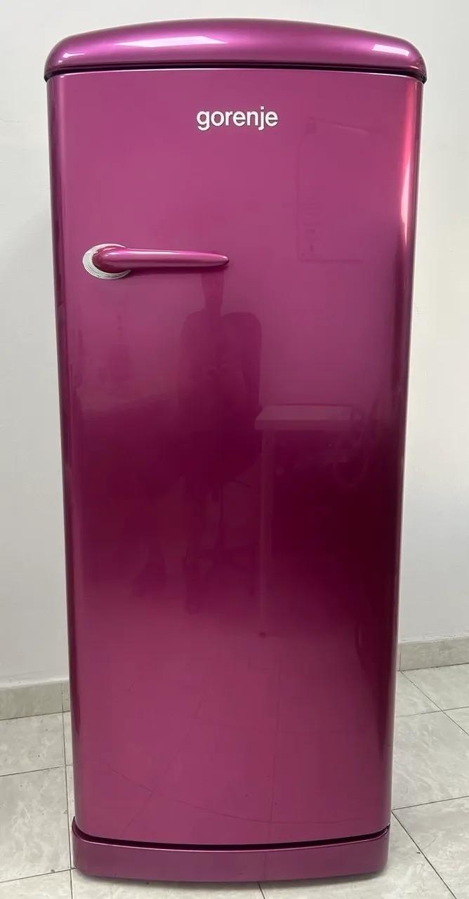 Ретро-холодильник Gorenje RB62880P розово-фиолетовый Белград