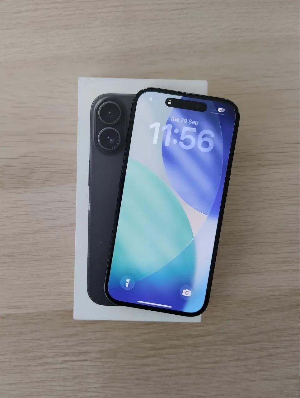 IPhone 16 Black 128 ГБ Нови-Сад