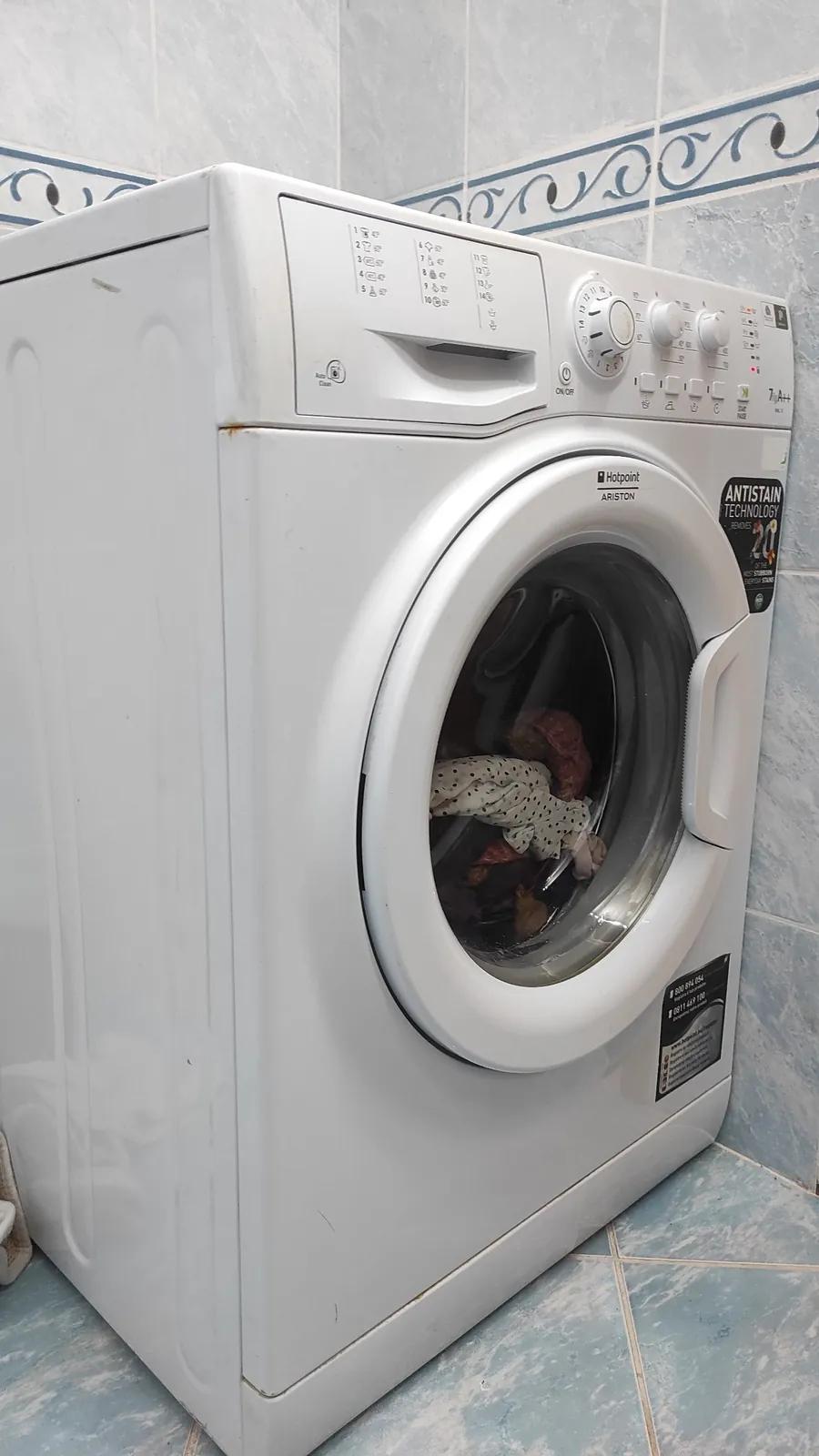 Стиральная машина Hotpoint Ariston 7 кг Земун