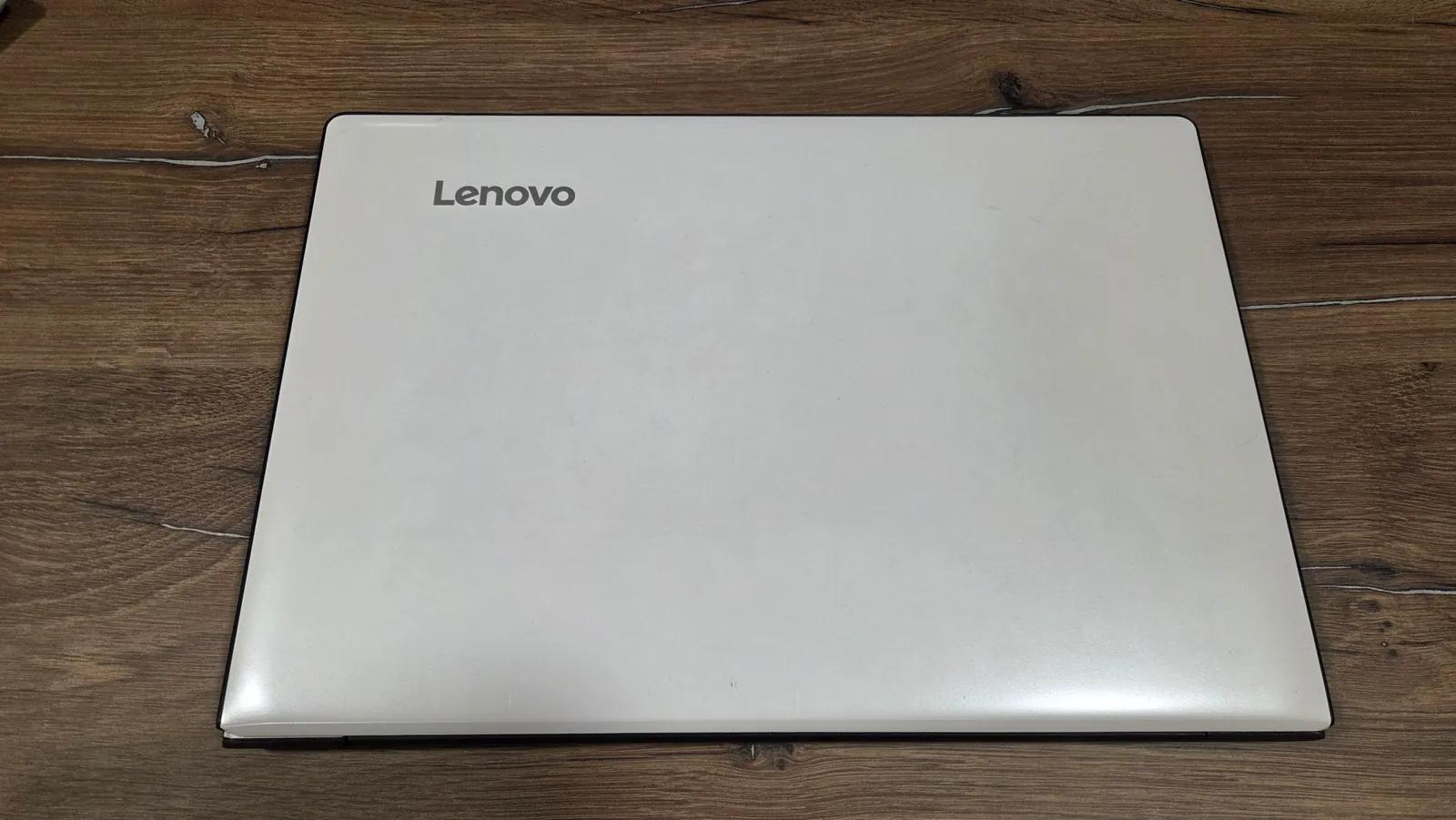 Ноутбук Lenovo IdeaPad 3 17 дюймов SSD Белград