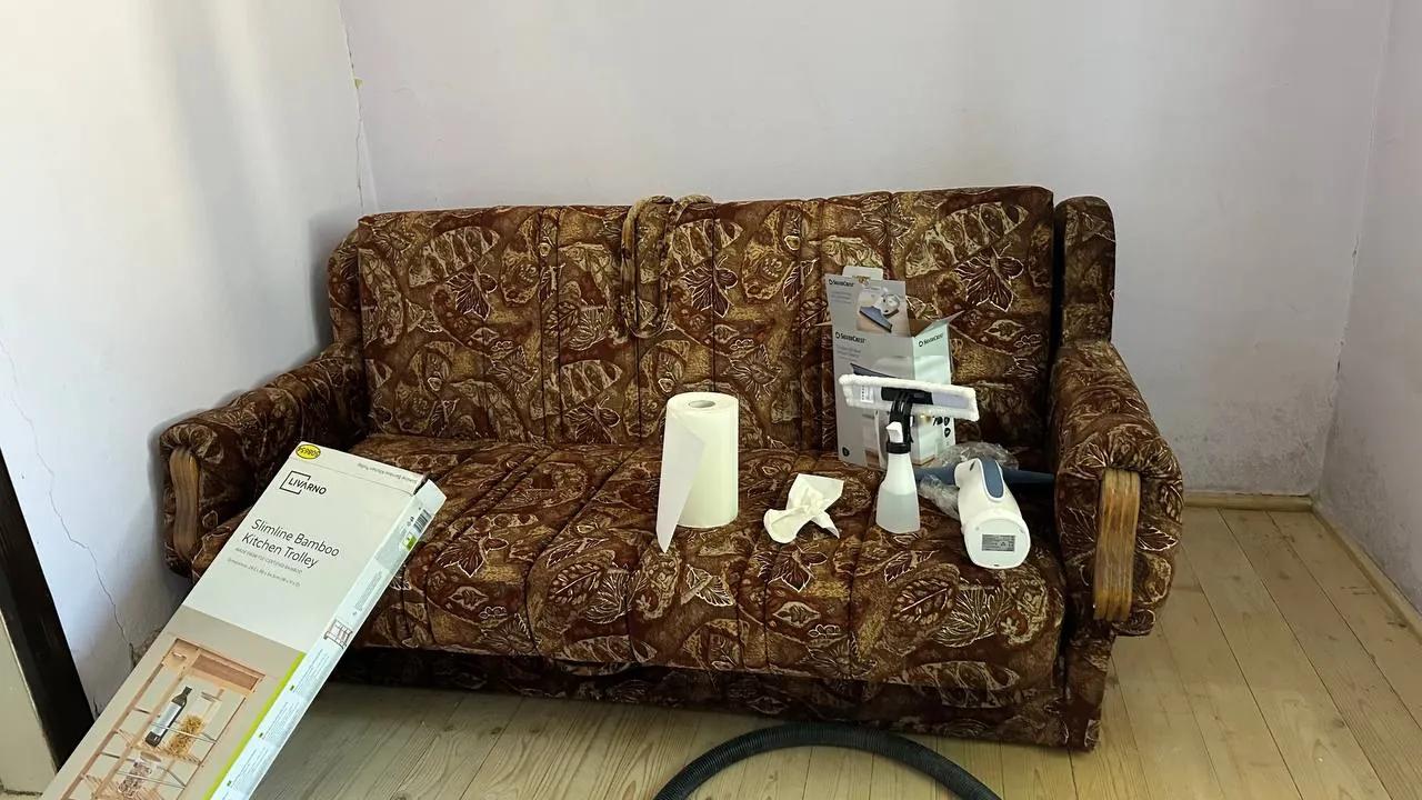 Диван отдаётся бесплатно в Суботице